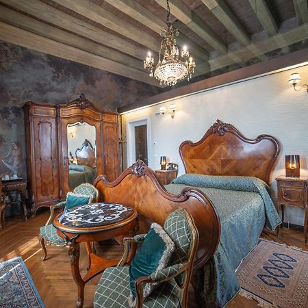 Relais Castello Bevilacqua Екстер'єр фото