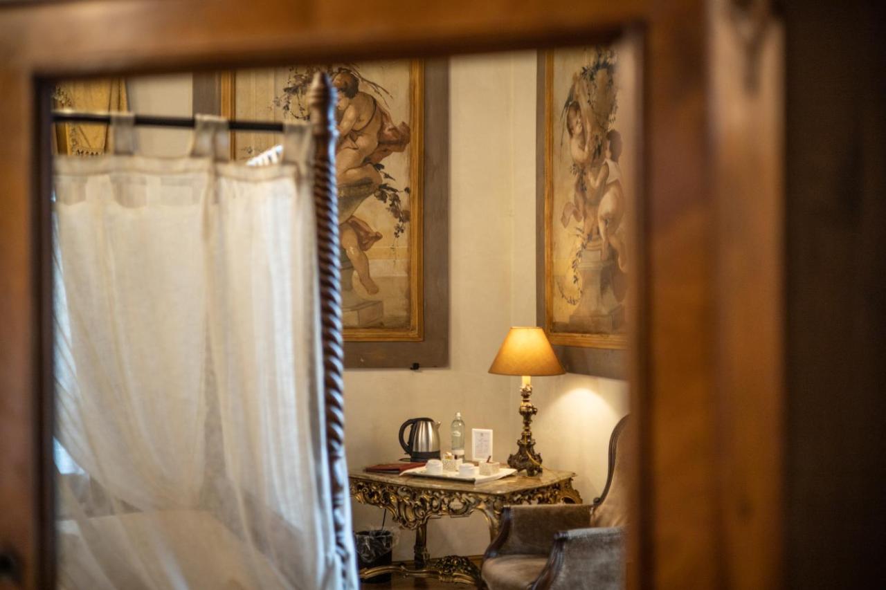 Relais Castello Bevilacqua Екстер'єр фото