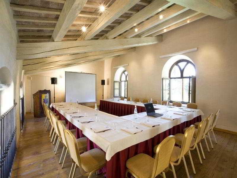 Relais Castello Bevilacqua Екстер'єр фото