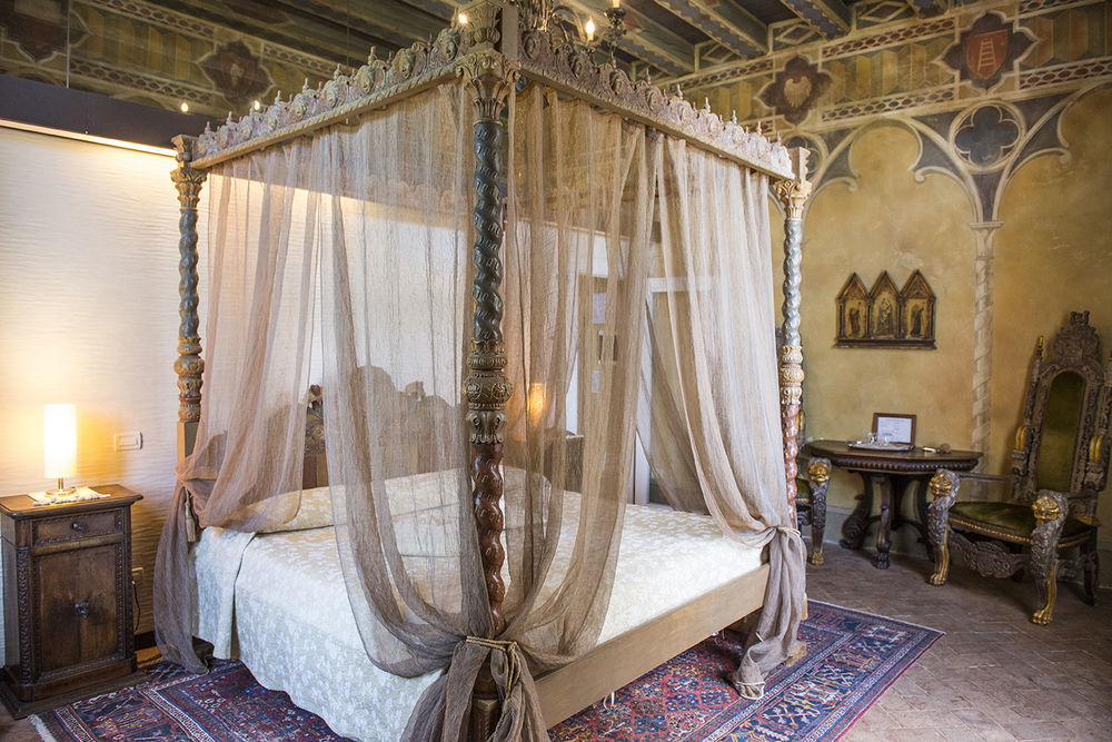 Relais Castello Bevilacqua Екстер'єр фото